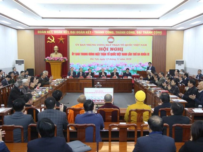 Hội nghị lần thứ 4 của Đoàn Chủ tịch Uỷ ban Trung ương Mặt trận Tổ quốc Việt Nam (Ảnh LH).