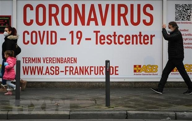 Một điểm điểm xét nghiệm nhanh COVID-19 tại Frankfurt, Đức. (Ảnh: THX/TTXVN).