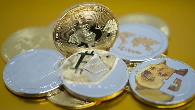 Giá Bitcoin hôm nay ngày 4/5: Bitcoin giảm sâu xuống vùng 55.000 USD trong khi Ethereum, Binance Coin, Dogecoin đồng loạt tạo đỉnh kỷ lục mới