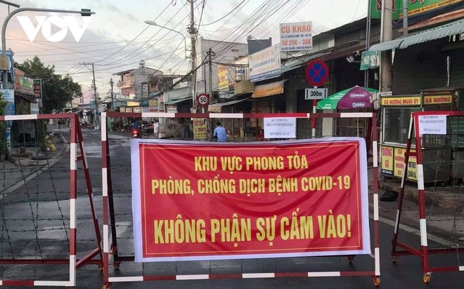 Gần 1.500 người liên quan đến ca nghi mắc Covid-19 tại huyện Nhơn Trạch, tỉnh Đồng Nai.
