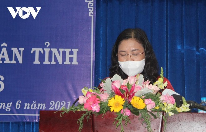Bà Hồ Thị Hoàng Yến, tân Chủ tịch HĐND tỉnh Bến Tre phát biểu sau khi đắc cử.