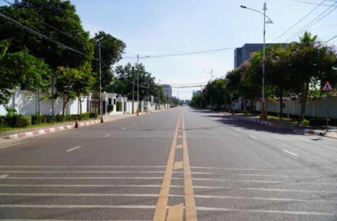 Thủ đô Vientiane phong tỏa 4 quận nội thành để chống dịch.