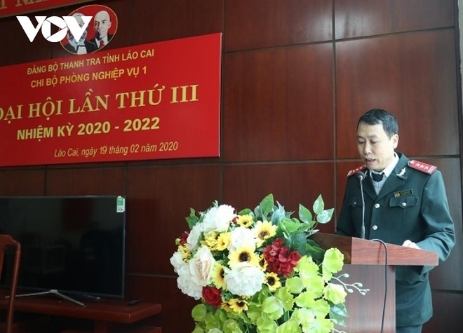 Ông Đàm Quang Vinh phát biểu tại Đại hội Chi bộ phòng trực thuộc hồi năm 2020.
