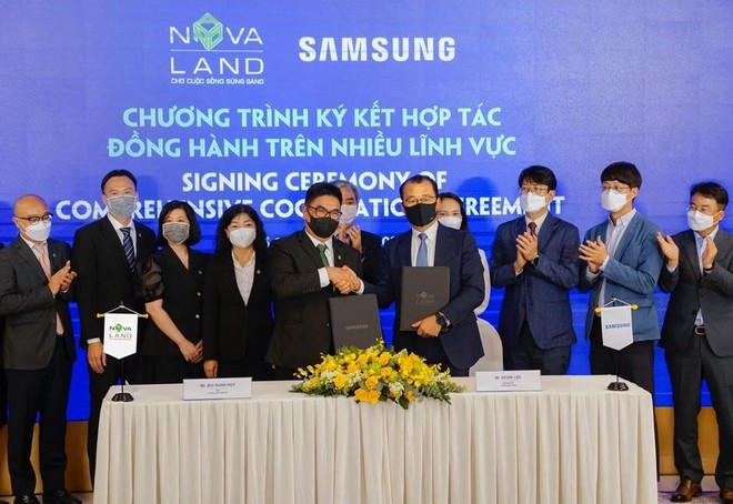 Samsung cùng Novaland ký kết hợp tác, đồng hành trên nhiều lĩnh vực ngày 08/11/2021.