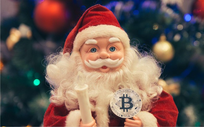 Giá Bitcoin hôm nay ngày 27/12: Sóng ông già Noel kéo dài, Bitcoin giữ vững trên mốc 51.000 USD