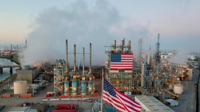 Sản lượng dầu của Mỹ được dự báo đạt mức 11,85 triệu thùng mỗi ngày trong năm 2022. Ảnh: AFP.