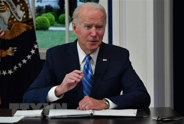 Tổng thống Mỹ Joe Biden dự một cuộc họp với các quan chức cấp cao tại Nhà Trắng ở Washington DC.. (Ảnh: AFP/TTXVN).