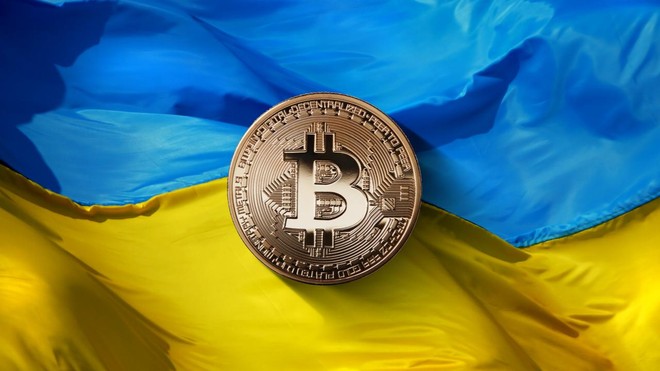 Giá Bitcoin hôm nay ngày 1/3: Nhu cầu tăng đột biến tại Nga và Ukraine, giá Bitcoin "dựng cột" vượt ngưỡng 43.000 USD
