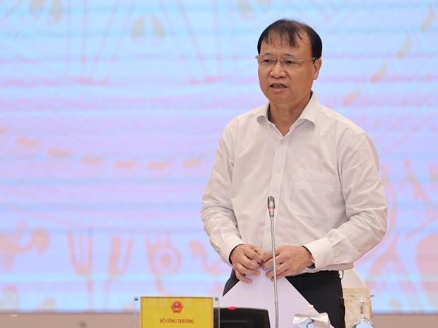 Thứ trưởng Đỗ Thắng Hải nói về giải pháp bình ổn thị trường xăng dầu. (Ảnh: Xuân Quảng/Vietnam+)