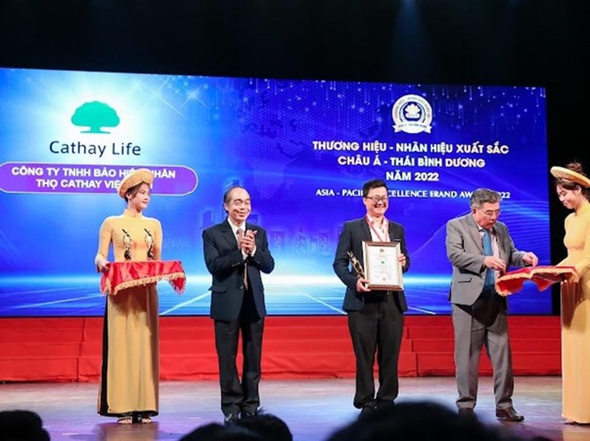 Cathay Life nhận "Top 10 – Thương hiệu - nhãn hiệu xuất sắc châu Á - Thái Bình Dương"
