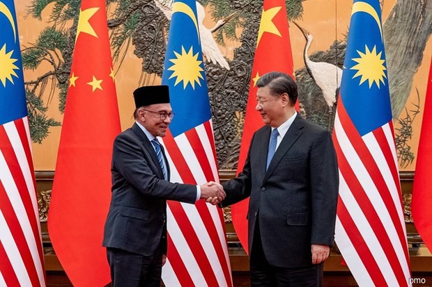 Thủ tướng Malaysia Anwar Ibrahim và Chủ tịch Trung Quốc Tập Cận Bình. (Nguồn: Văn phòng Thủ tướng Malaysia).