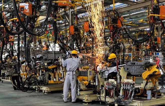 Sản xuất công nghiệp gặp khó, tăng trưởng thấp nên đã ảnh hưởng tới tăng trưởng GDP của nền kinh tế.