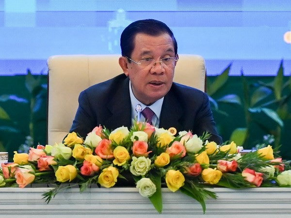 Thủ tướng Campuchia Samdech Techo Hun Sen trong một cuộc họp báo tại Phnom Penh. (Ảnh: AFP/TTXVN).