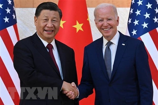 Tổng thống Mỹ Joe Biden (phải) và Chủ tịch Trung Quốc Tập Cận Bình tại cuộc gặp trước thềm Hội nghị thượng đỉnh G20 ở Bali, Indonesia, ngày 14/11/2022. (Ảnh: AFP/TTXVN).