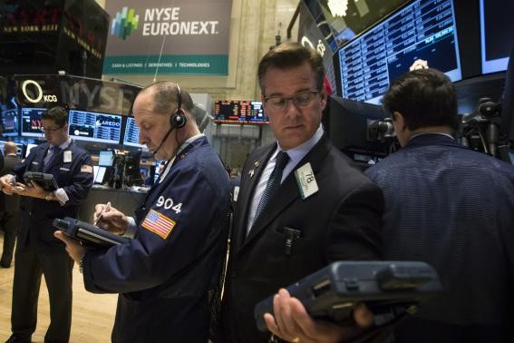 Dow Jones có tuần tăng mạnh nhất hơn 4 tháng - Ảnh: Reuters