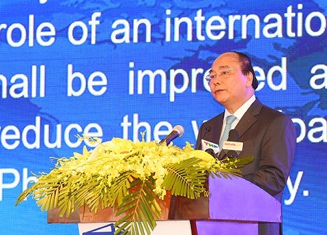 Thủ tướng Nguyễn Xuân Phúc phát biểu tại lễ khởi công. Ảnh: VGP/Quang Hiếu