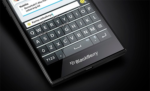 BlackBerry không còn tự thiết kế và sản xuất phần cứng điện thoại.