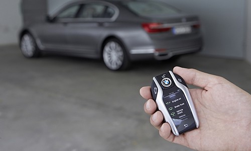 Chìa khoá thông minh sử dụng trên ôtô của BMW.Ảnh: itersenews