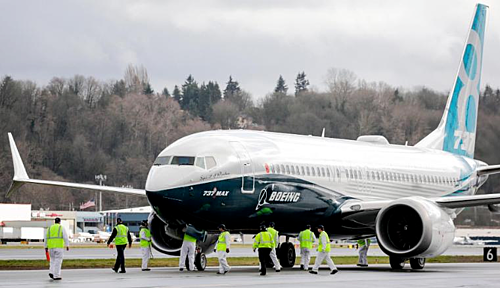 Một chiếc 737 MAX 8 của hãng sản xuất máy bay Mỹ - Boeing. Ảnh:AFP