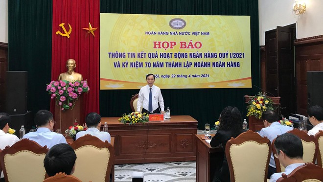 Ông Đào Minh Tú, Phó Thống đốc Thường trực NHNN Việt Nam chủ trì cuộc họp