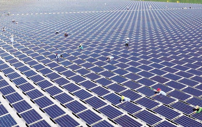 EVN đề nghị huy động theo giá thị trường với các dự án điện mặt trời chưa có giá để không lãng phí nguồn lực đã được đầu tư.