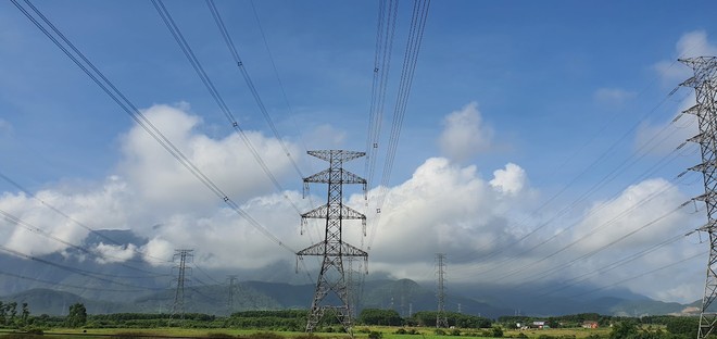 Dự án Đường dây 500 kV Quảng Trạch - Quỳnh Lưu có chiều dài hơn 200 km (ảnh minh hoạ)