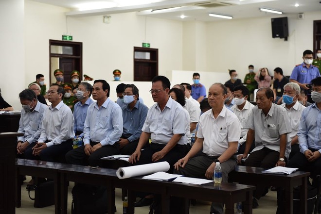 Nhiều cựu cán bộ Đà Nẵng xin giảm án, miễn trách nhiệm hình sự