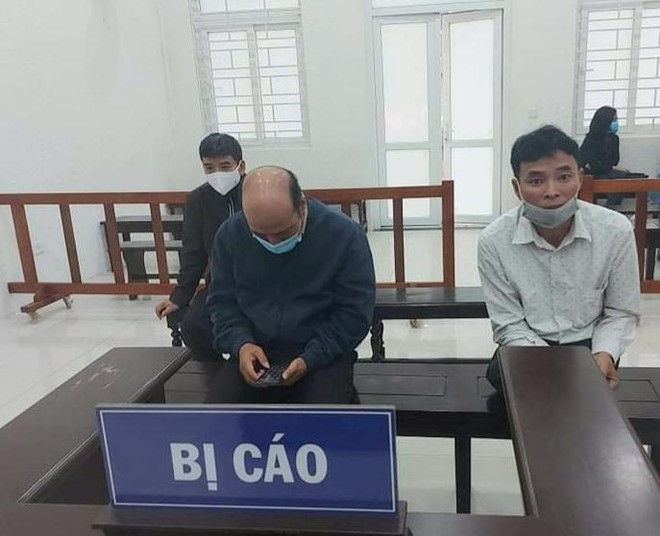 Hà Nội: Cựu chủ tịch xã để ngoài sổ sách hơn 1 tỷ đồng hưởng án treo