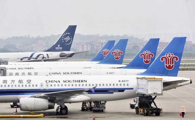 Mỹ cấm các hãng hàng không Trung Quốc, Bắc Kinh tuyên bố mở cửa cho hàng không nước ngoài đủ điều kiện