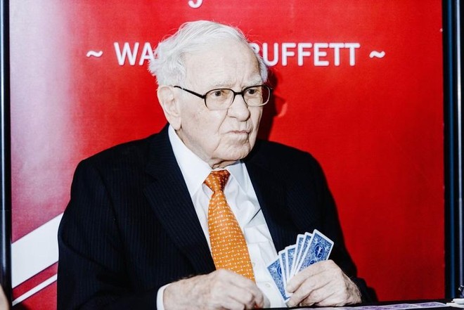 Warren Buffett nói gì về "chỉ báo Buffett"