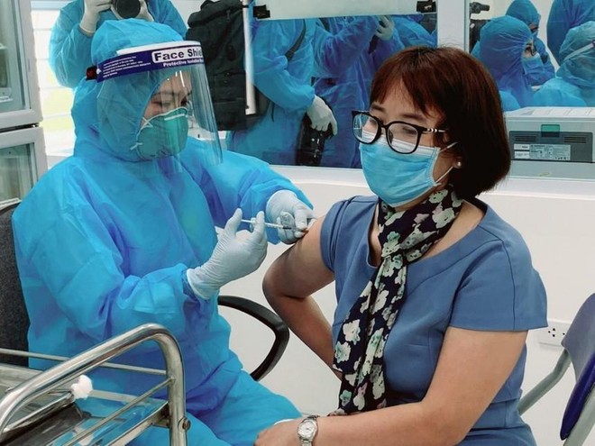 HSBC: Chiến dịch triển khai vắc xin là yếu tố mang lại hy vọng cho đà hồi phục của châu Á