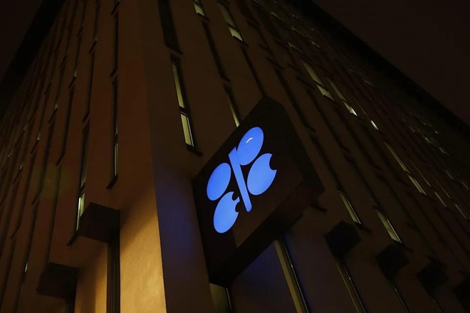 Bất đồng giữa OPEC+ có thể đẩy giá dầu tăng cao