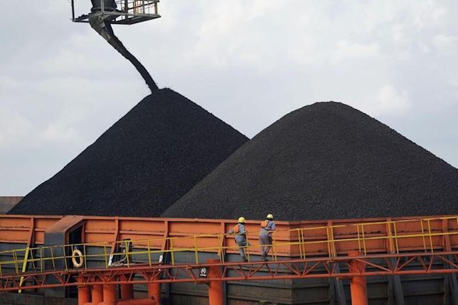 Trung Quốc có kế hoạch đặt ra giới hạn mới đối với giá than để khắc phục khủng hoảng năng lượng