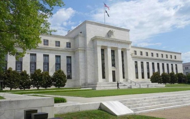Fed lặp lại quan điểm sẽ sớm đến lúc tăng lãi suất