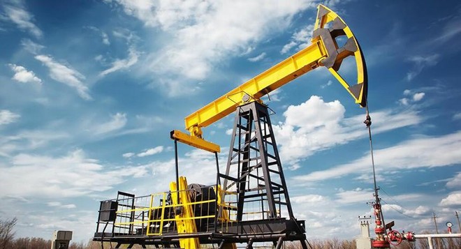 IEA hạ dự báo nhu cầu dầu toàn cầu do nhu cầu sụt giảm từ Trung Quốc