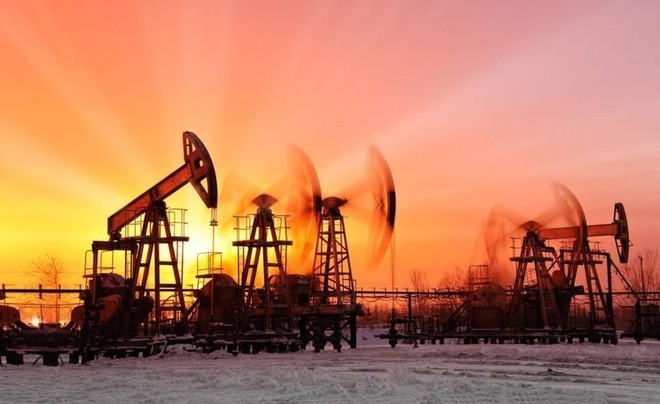 Tại sao giá dầu giảm bất chấp những hạn chế mới đối với nguồn cung từ Nga