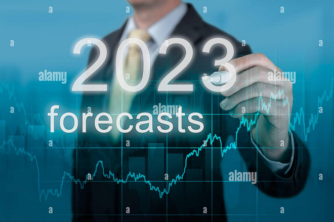 Trái ngược với thị trường, các nhà kinh tế kém lạc quan hơn về tăng trưởng kinh tế toàn cầu năm 2023