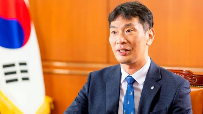 Ông Lee Bok-hyun, Thống đốc Cơ quan Giám sát Tài chính Hàn Quốc