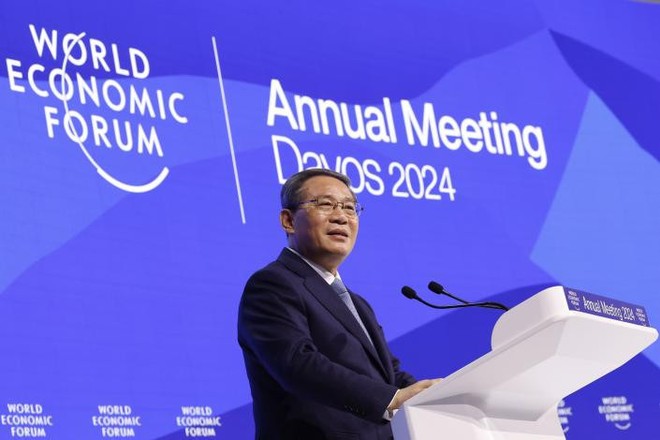 Thủ tướng Trung Quốc Lý Cường phát biểu tại Diễn đàn Kinh tế thế giới 2024 tại Davos, Thụy Sĩ