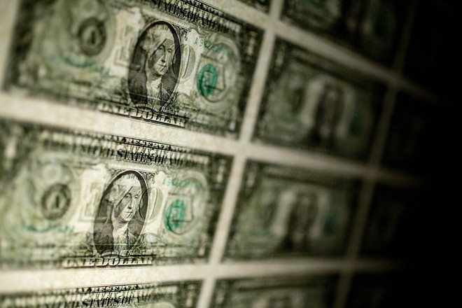 Châu Á ra sức hỗ trợ tiền tệ khi đồng đô la tăng mạnh