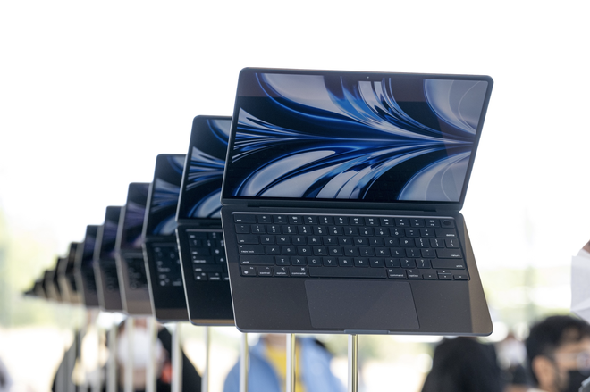 Vật lộn với doanh số sụt giảm, Apple sẽ nâng cấp máy tính xách tay Mac mới