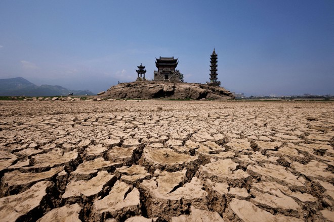 Nắng nóng kỷ lục nhưng nhu cầu than đá và khí đốt của Trung Quốc vẫn không cao