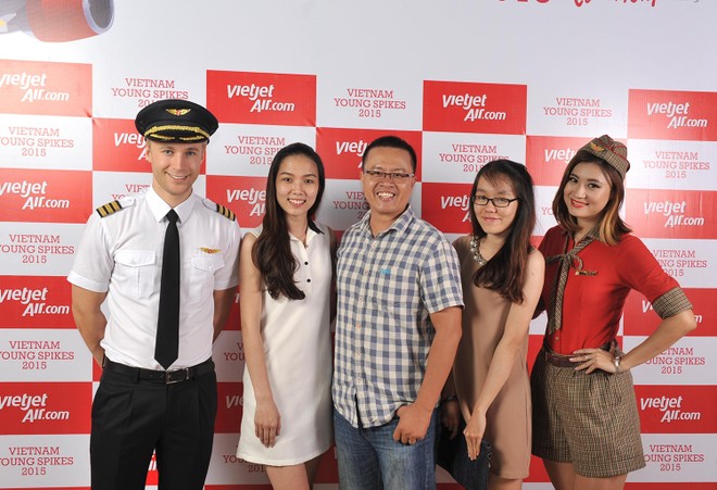 Vietjet đồng hành cùng Vietnam Young Spikes 2015