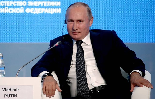 Tổng thống Nga Vladimir Putin tại Diễn đàn Tuần lễ Năng lượng lần thứ 3. Ảnh: TASS