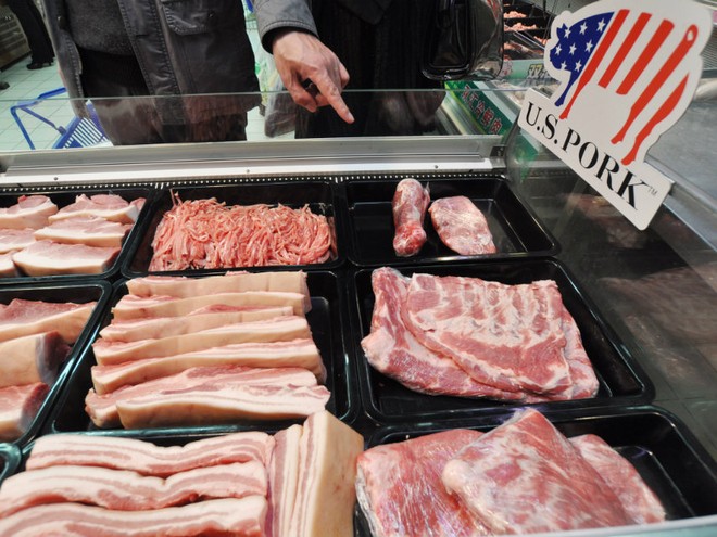 Trung Quốc miễn thuế nhập khẩu đậu nành và thịt lợn từ Mỹ