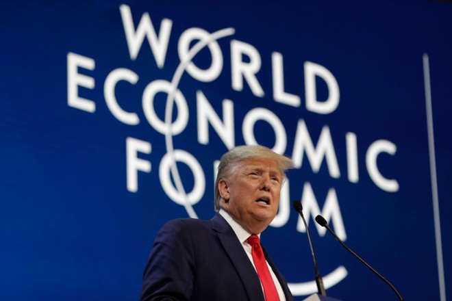 Tổng thống Mỹ Donald Trump phát biểu tại Diễn đàn Kinh tế Thế giới đang diễn ra ở Davos, Thuỵ Sĩ hôm thứ Ba (21/1). Ảnh: AP.