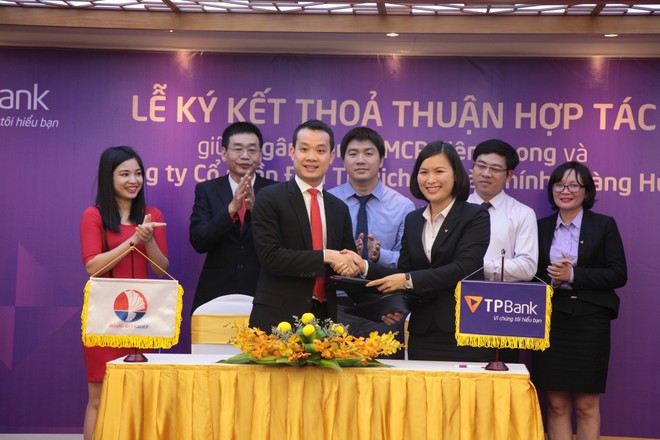 TPBank và Tập đoàn Hoàng Huy hợp tác hỗ trợ doanh nghiệp vay vốn mua xe đầu kéo