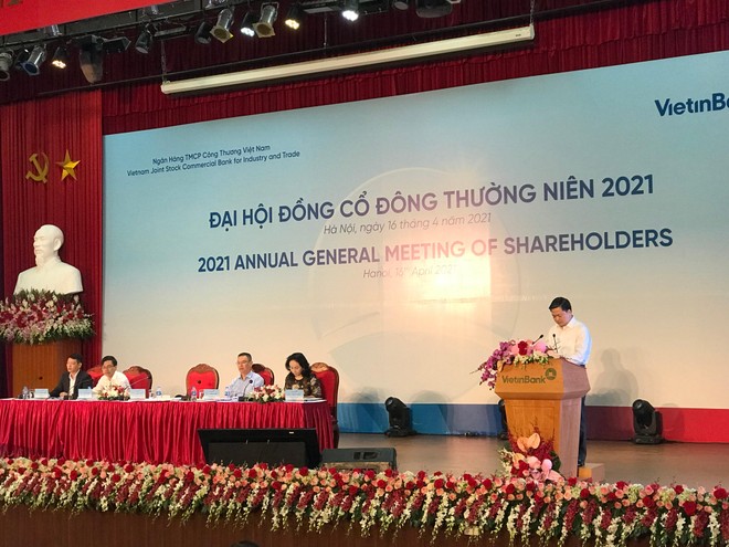 Ông Lê Đức Thọ, Chủ tịch VietinBank phát biểu tại Đại hội
