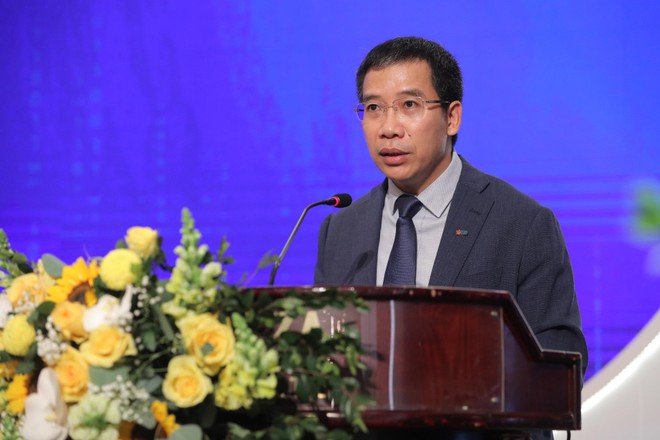 Ông Lưu Trung Thái, Phó chủ tịch HĐQT, Tổng giám đốc MB phát biểu tại ĐHCĐ 2021