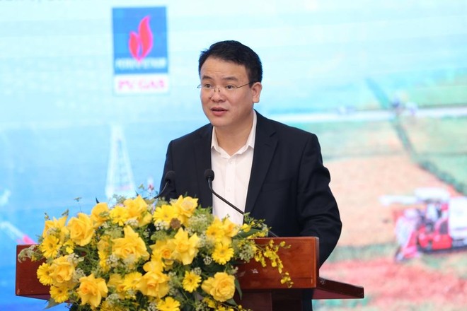 Thứ trưởng Bộ Kế hoạch và Đầu tư Trần Quốc Phương phát biểu khai mạc Diễn đàn Dự báo kinh tế Việt Nam 2022-2023 sáng 12/5/2022